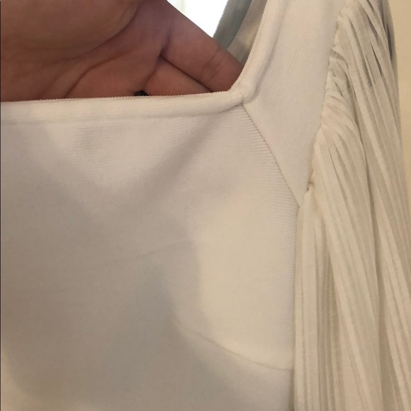 Sheer sleeve white mini dress - Picture 4 of 4